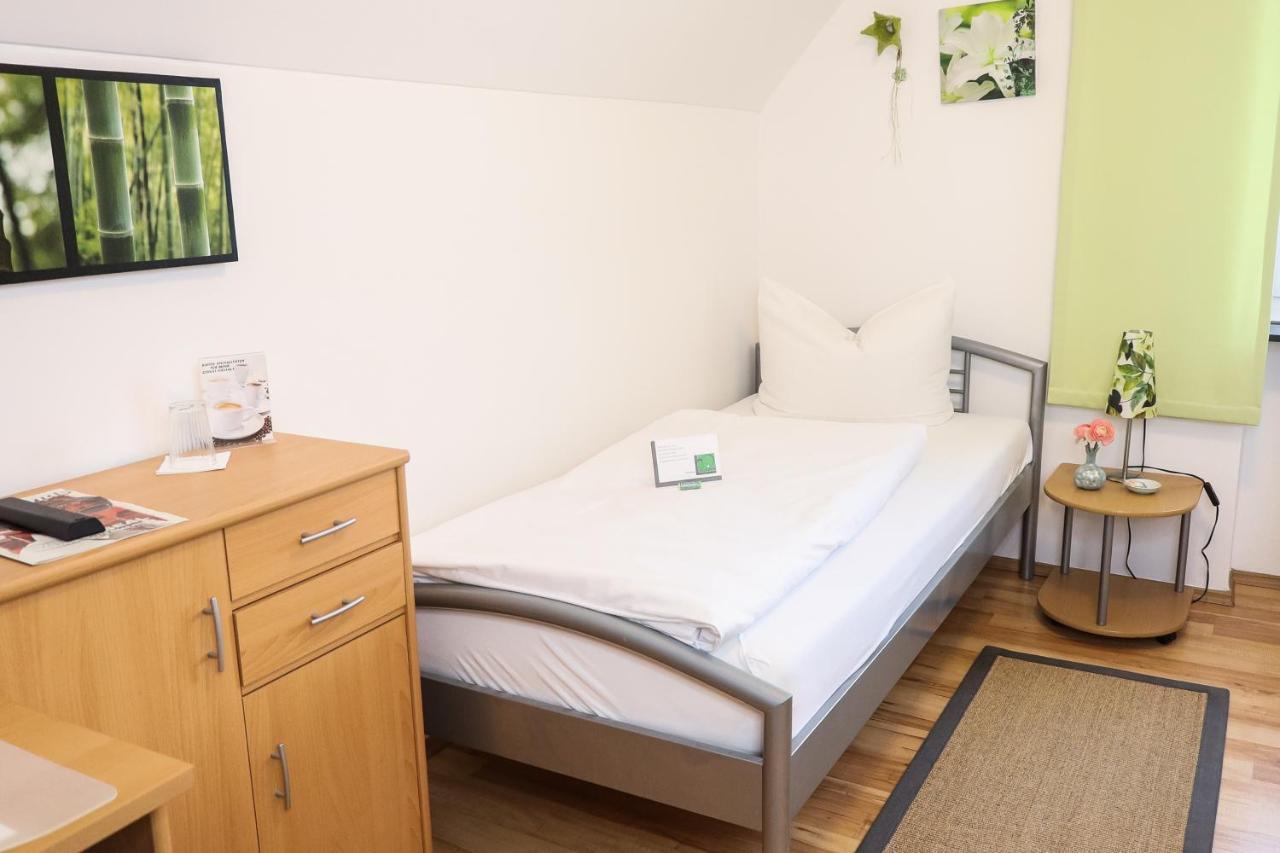 Gaestehaus Zur Linde Ingolstadt Zewnętrze zdjęcie